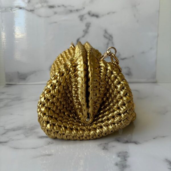 Alba Gold metallic premium yarn