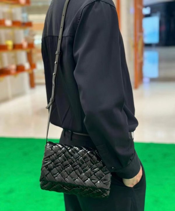 Summer Handmade Cowhide Crossbody Bag