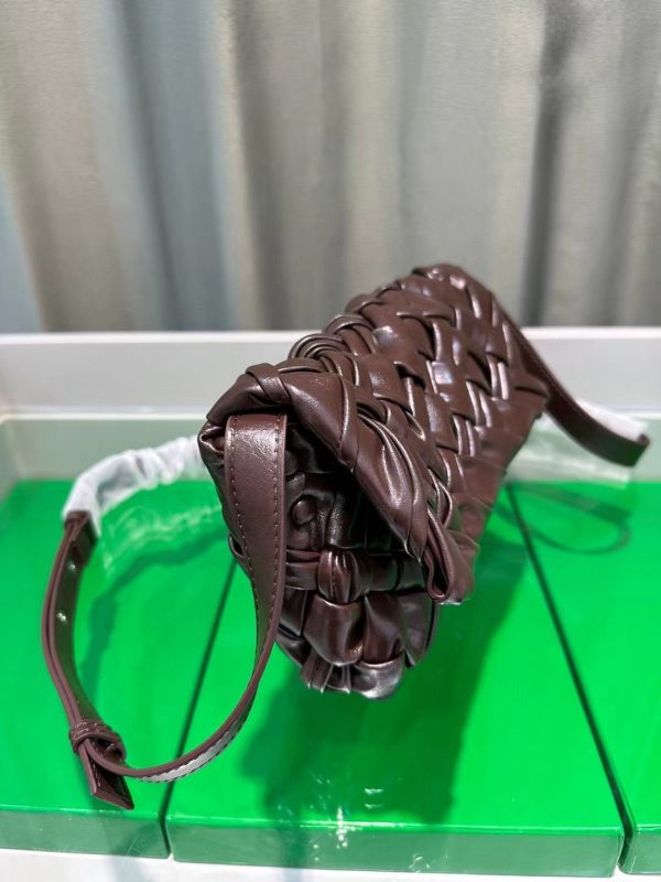 Summer Handmade Cowhide Crossbody Bag