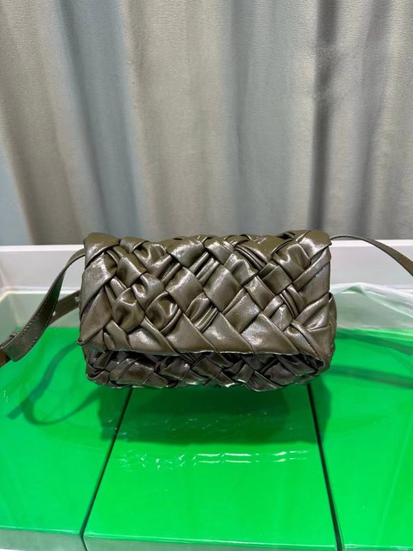 Summer Handmade Cowhide Crossbody Bag