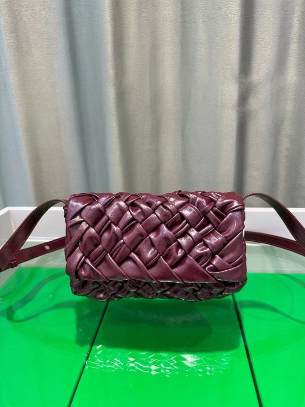 Summer Handmade Cowhide Crossbody Bag